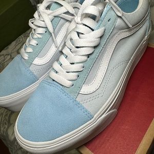 Brand new women vans